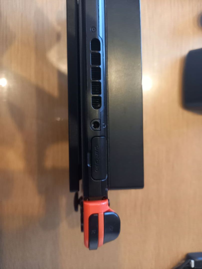訳あり　Nintendo Switch 本体 青/赤 Joy-Con 付属品付き