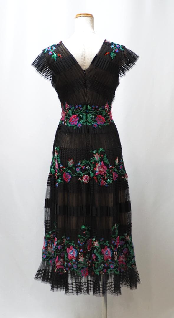 TADASHI SHOJI　ワンピース　「４ 」/ ９号程度