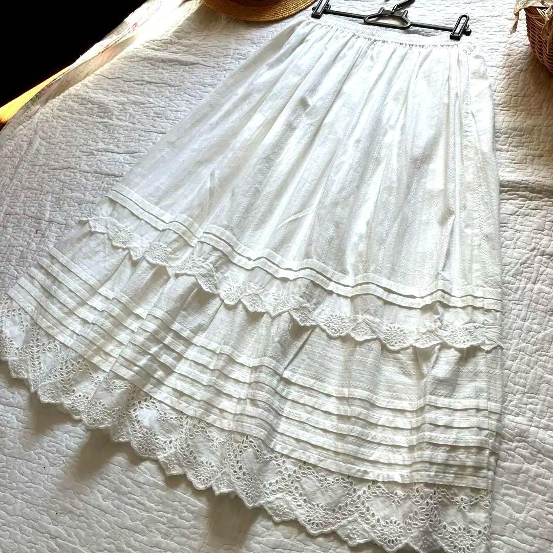 優心花★ｓｍ２★スカラップ＊ドビーカットワークレーススカート*ペチにも
