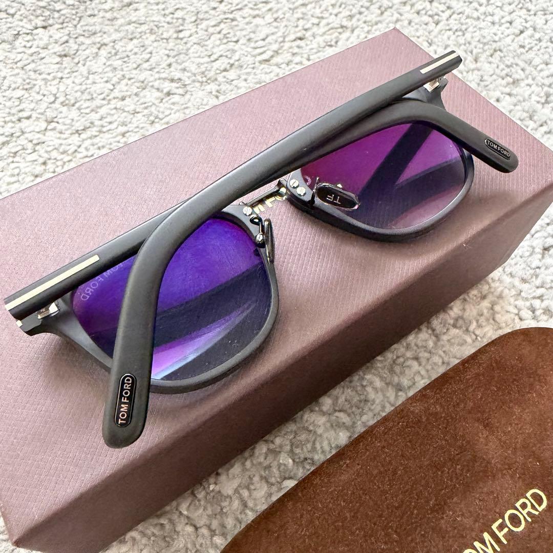 TOM FORD トムフォード TF1049D マットブラック