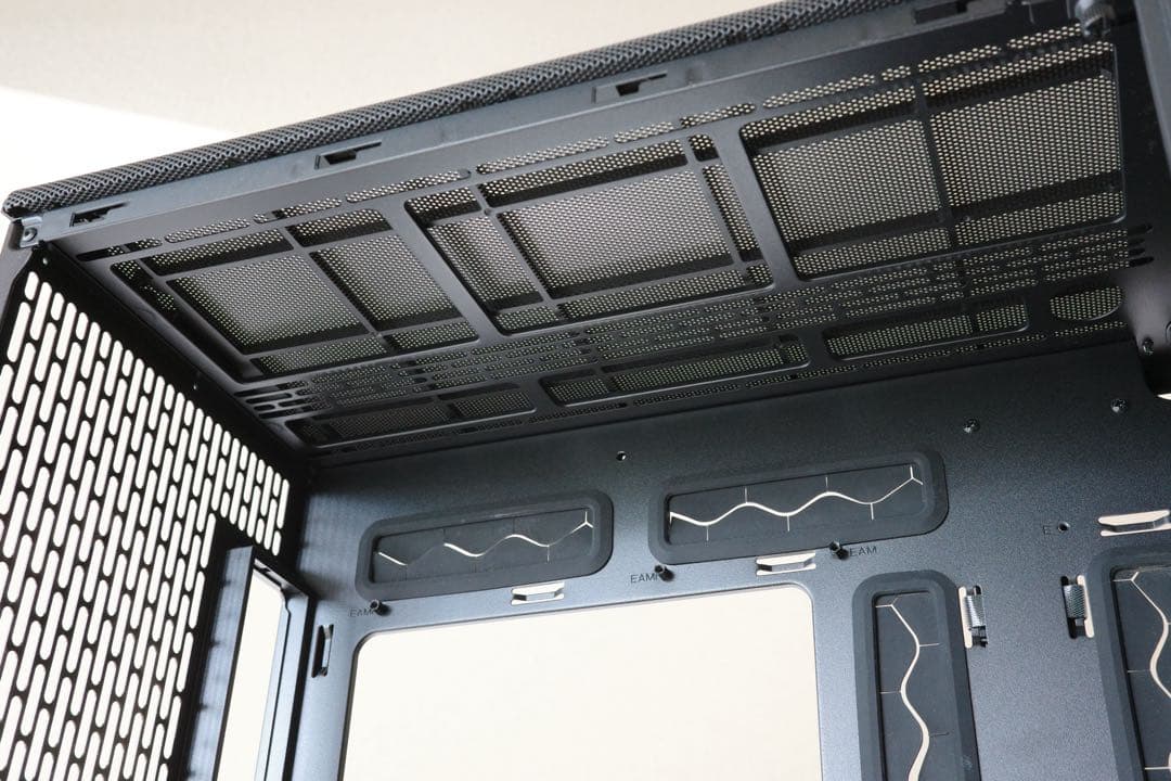 PCケース(自作PC用) Fractal Design North XL