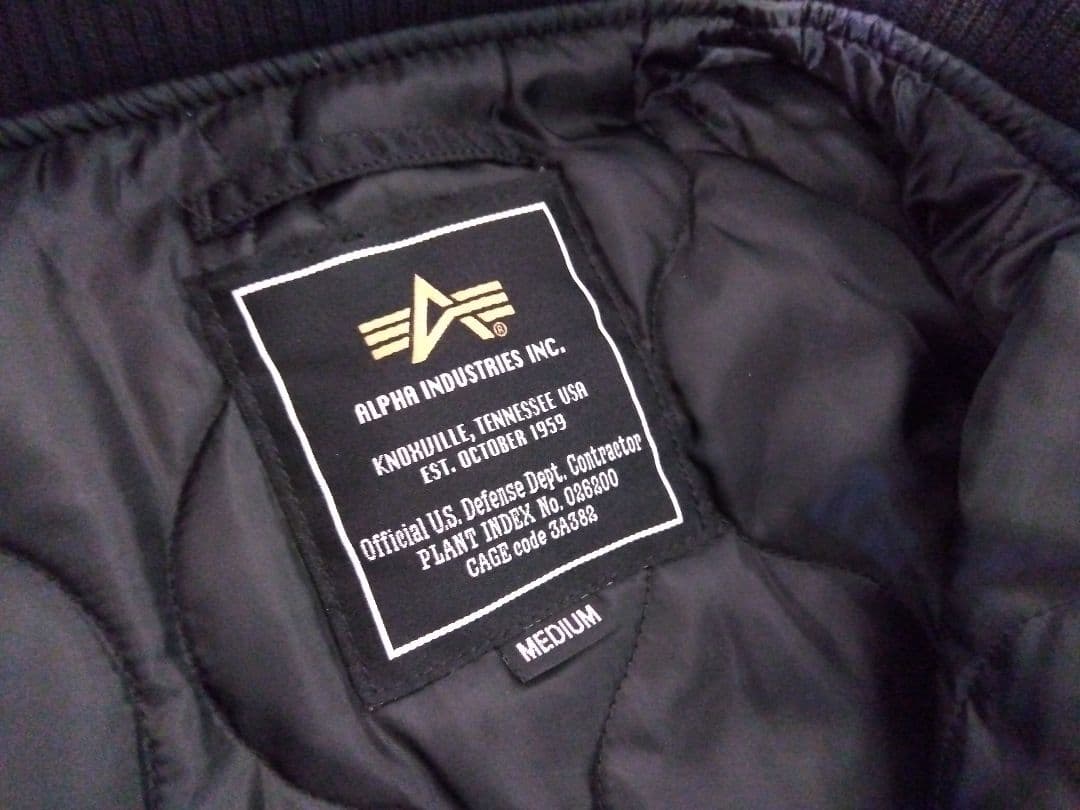 特価　ALPHA INDUSTRIES MA-1 フライトジャケット M