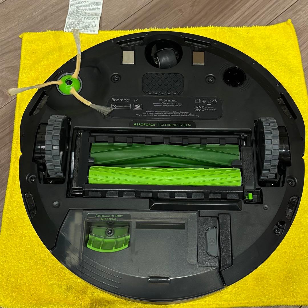 iRobot ルンバi7+ (Roomba i7+)　クリーンベース　付属品多数