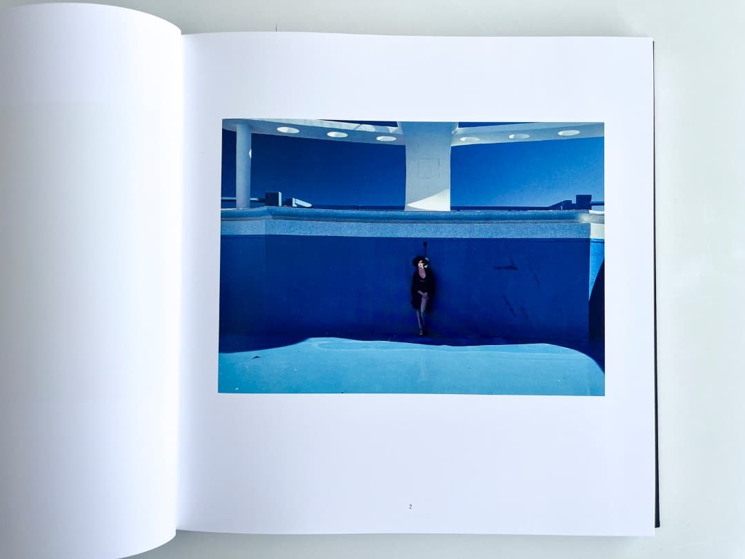 A MESSAGE FOR YOU Guy Bourdin　初版