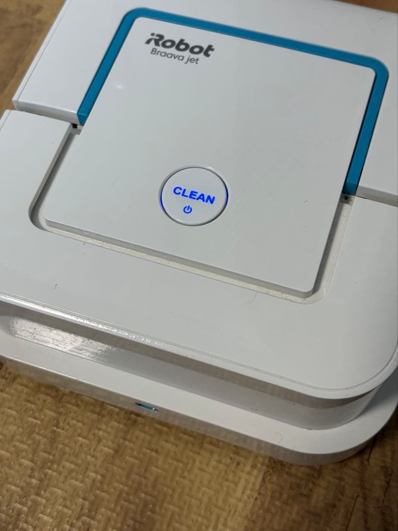 床拭きロボット　Braava jet 240 クリーニングパッド付き