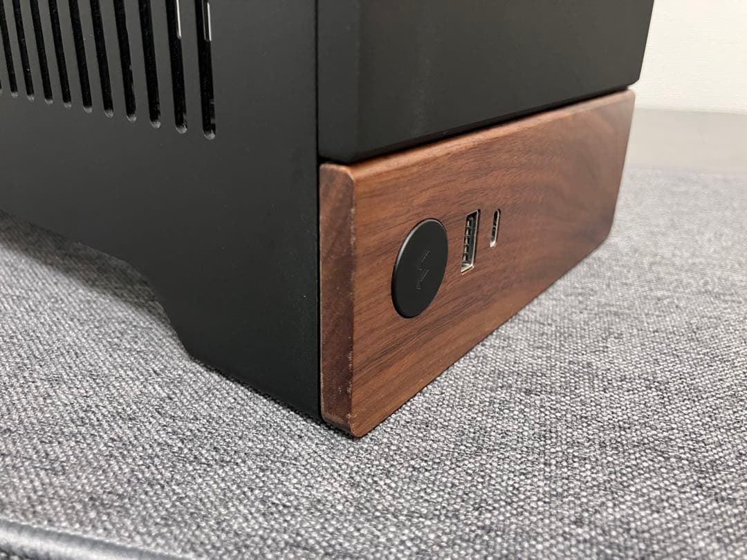 Fractal Design Terra pcケース