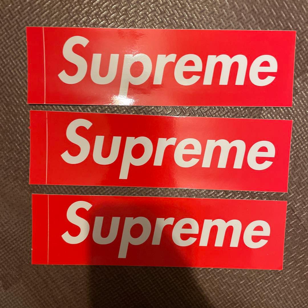 Supreme ニット帽2色セット(ステッカー付)