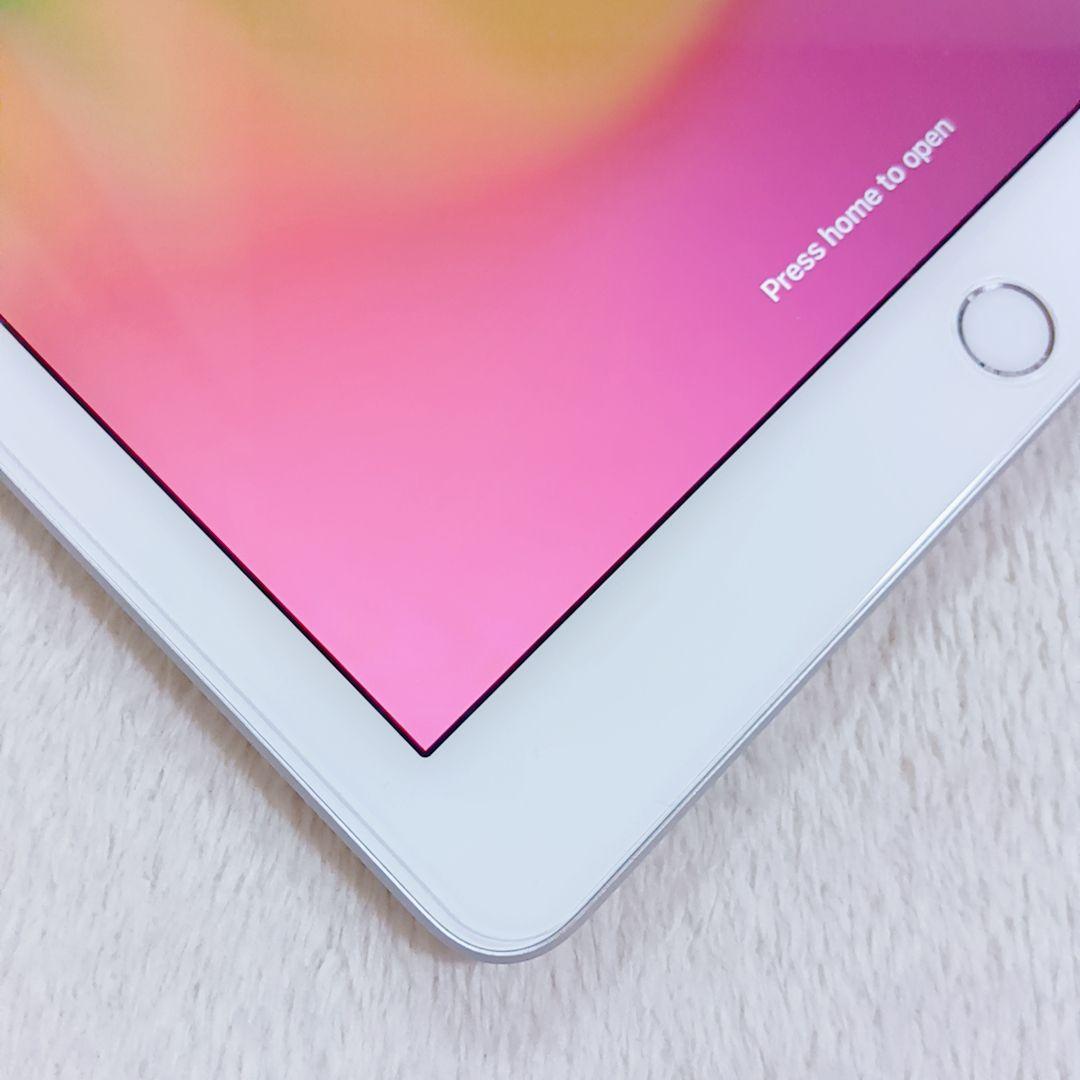 iPad 第6世代 32GB Wi-Fiモデル A1893