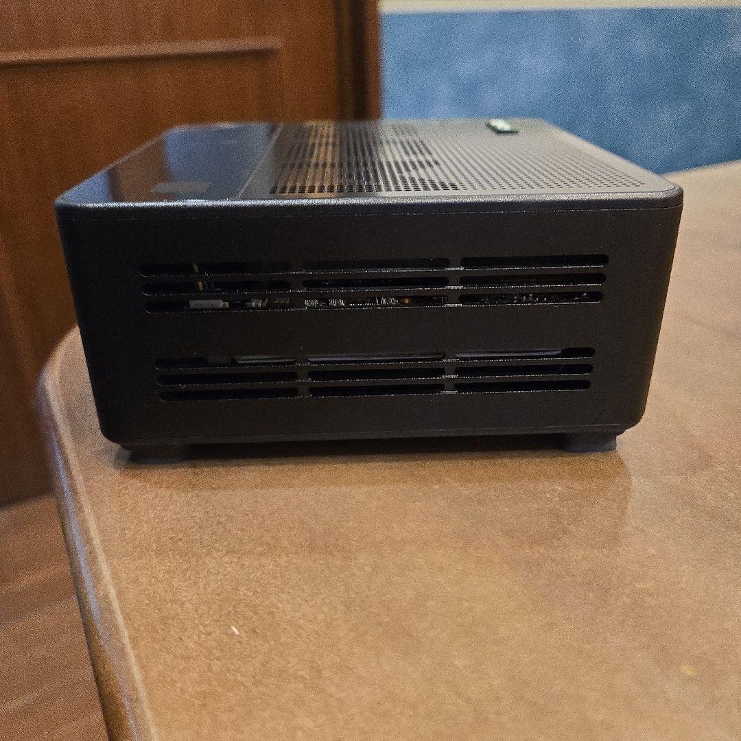 ミニPC AOOSTAR GEM12+ Pro 8845HS 32GB/1TB