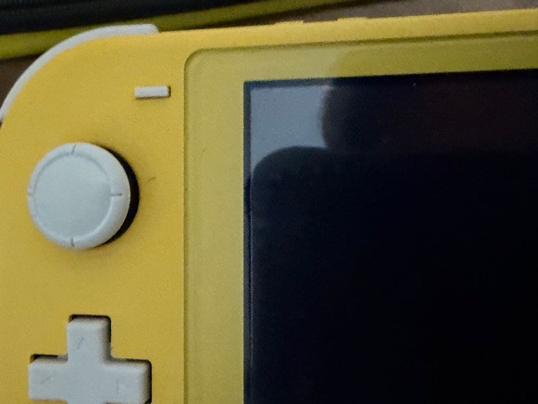 Nintendo Switch Lite 黄 ピカチュウケース画面フィルム付