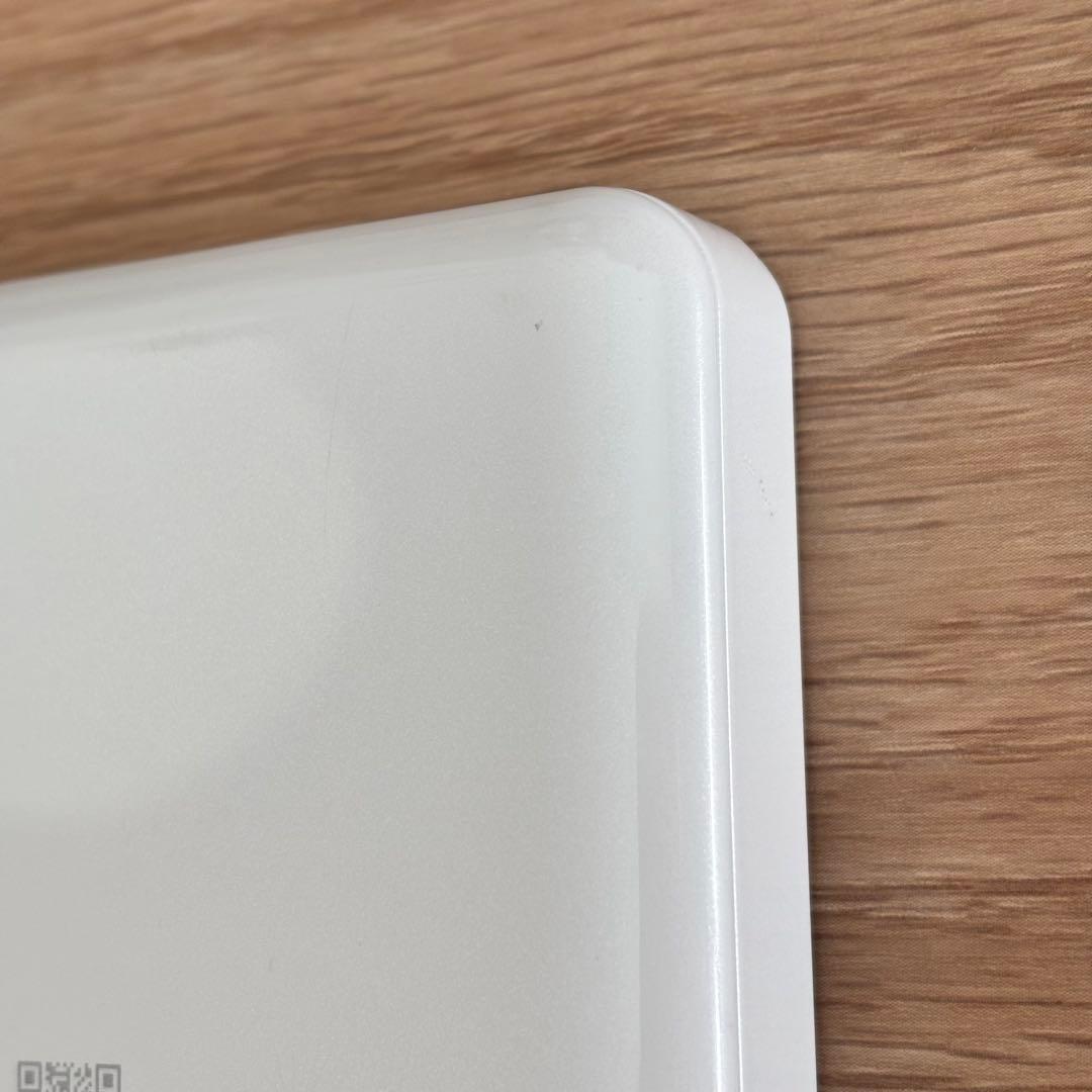Speed Wi-Fi 5G X12 モバイルルーター　本体のみ　ホワイト