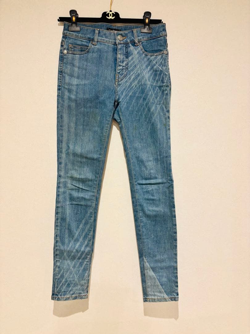 CHANELココマークボタン デニムパンツ コットン ブルー バック・ハンガー