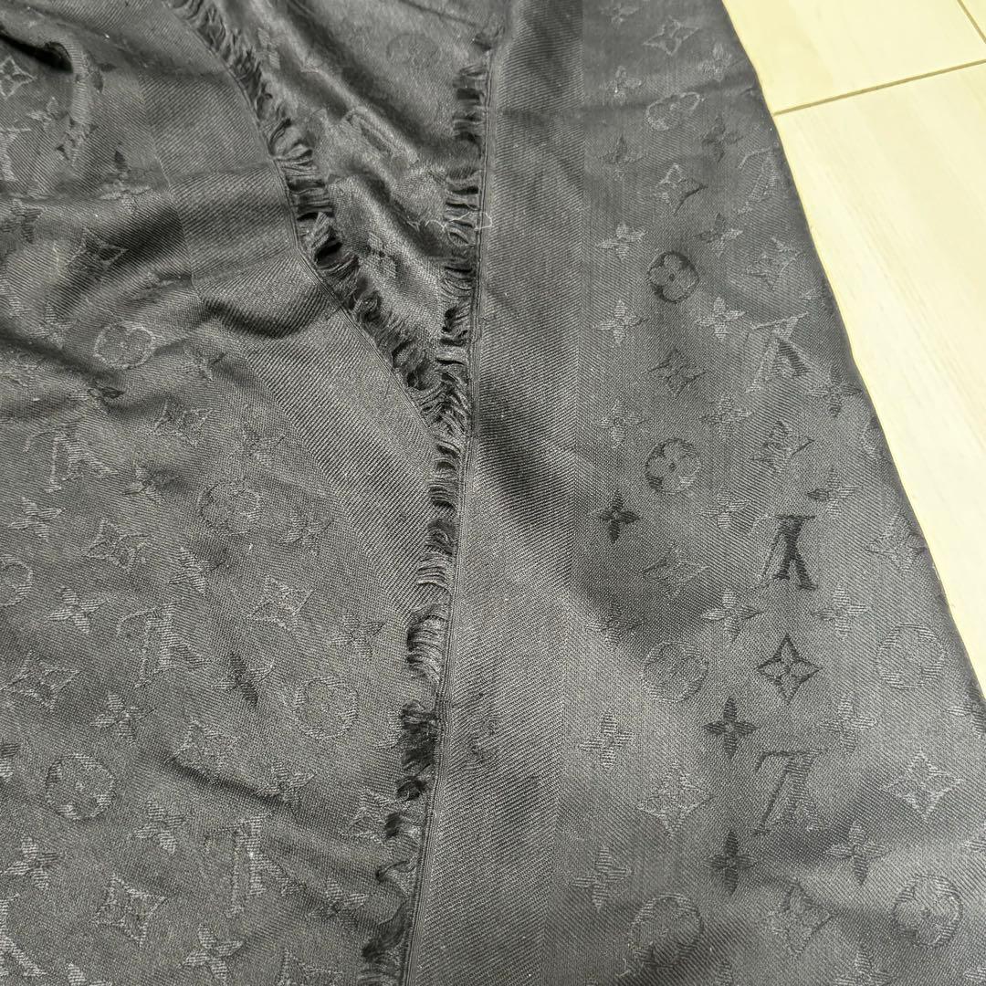 ア*ぞ様 LOUIS VUITTON　ストール フリンジ　モノグラム　ブラック
