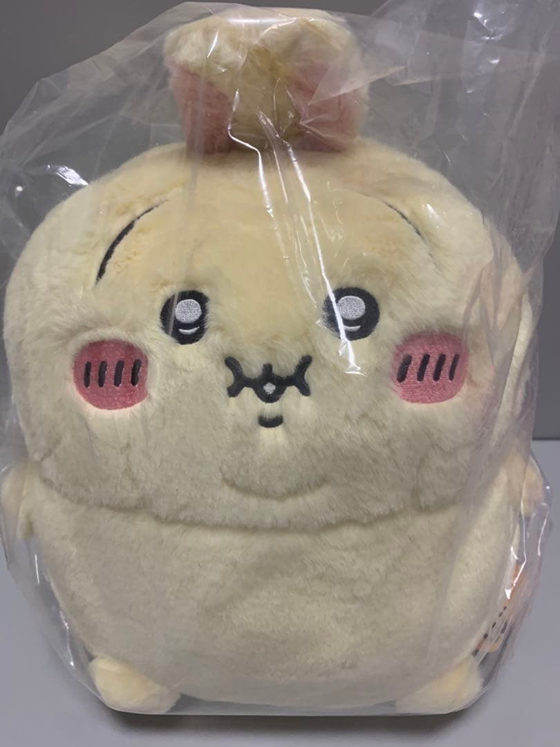 重め！ぼっちゃり抱っこぬいぐるみ　ちいかわ　ハチワレ　うさぎ　ぽっちゃり　３種
