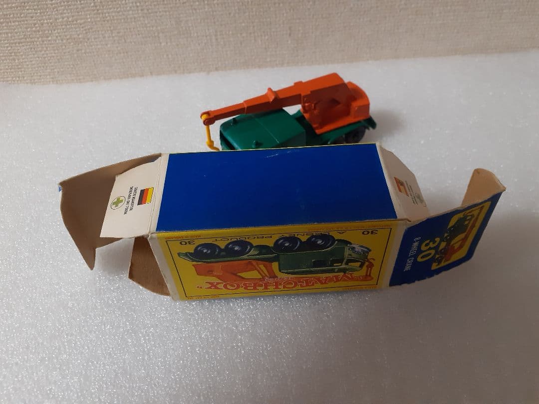 MATCHBOX マッチボックスNo30 8-WHEEL CRANE