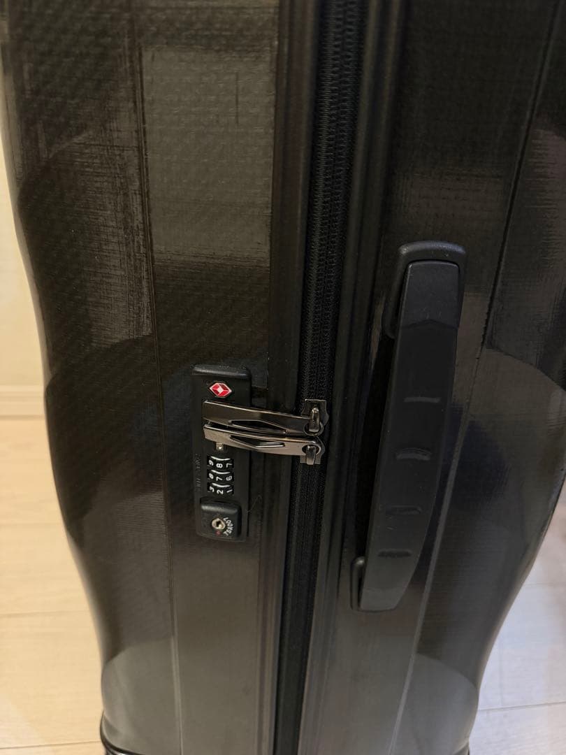 サムソナイト　コスモライト　75㎝　９４Ｌ　ブラック　Samsonite