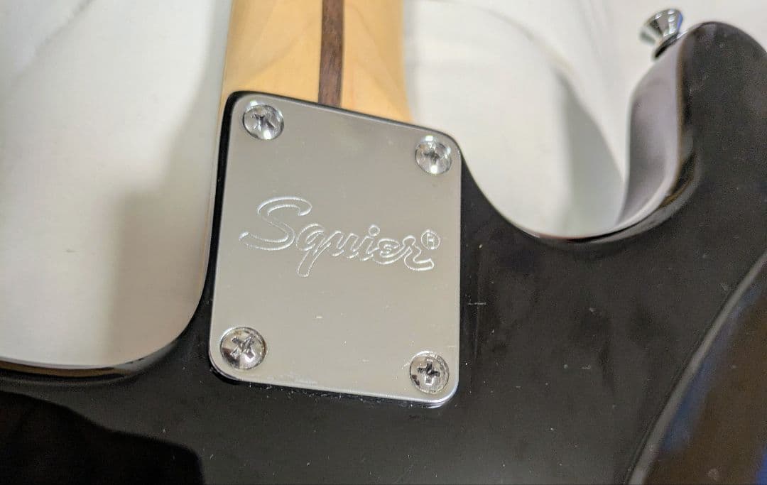 B*B様 Squier Stratocaster ケース付き、アクセサリー