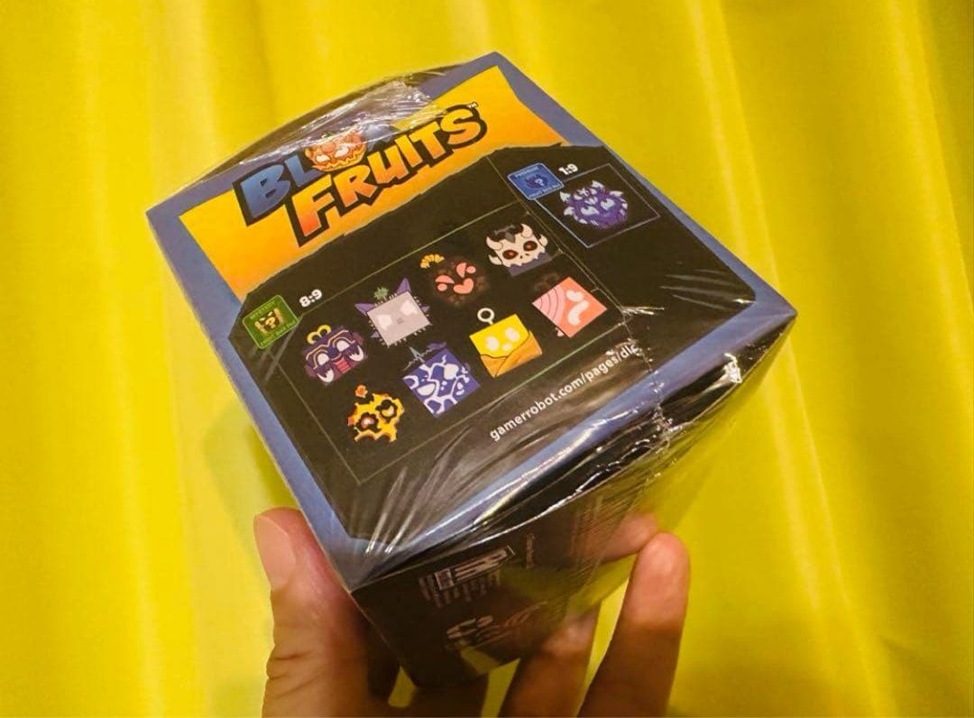 ロブロックス 未使用Robloxコード入 未開封Blox Fruits 2DLC