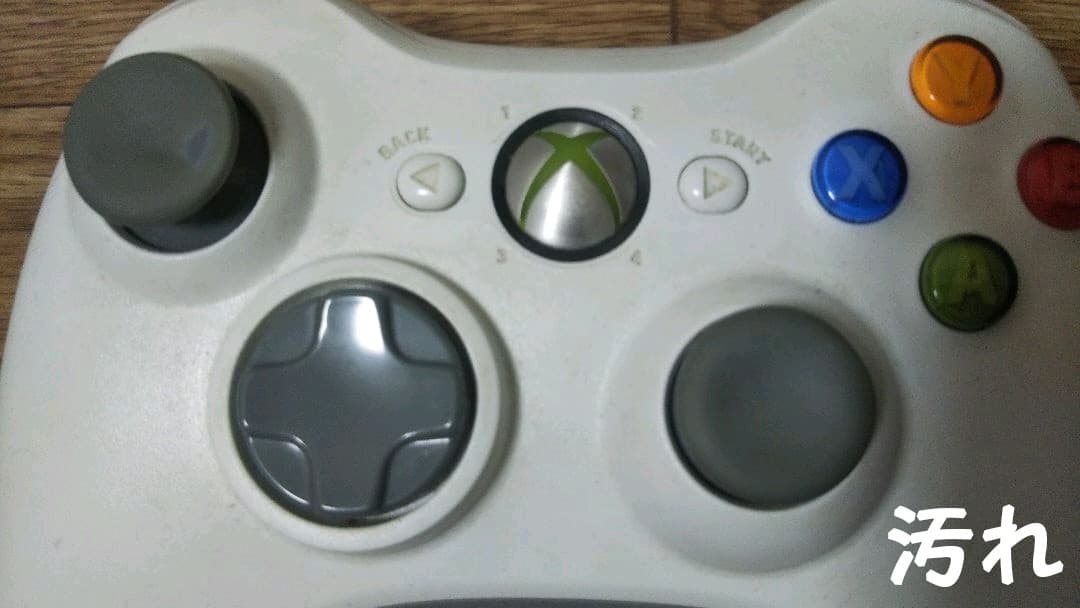 XBOX360(20GB)、ソフト(6本)、記録メディア、単三電池(4本)セット