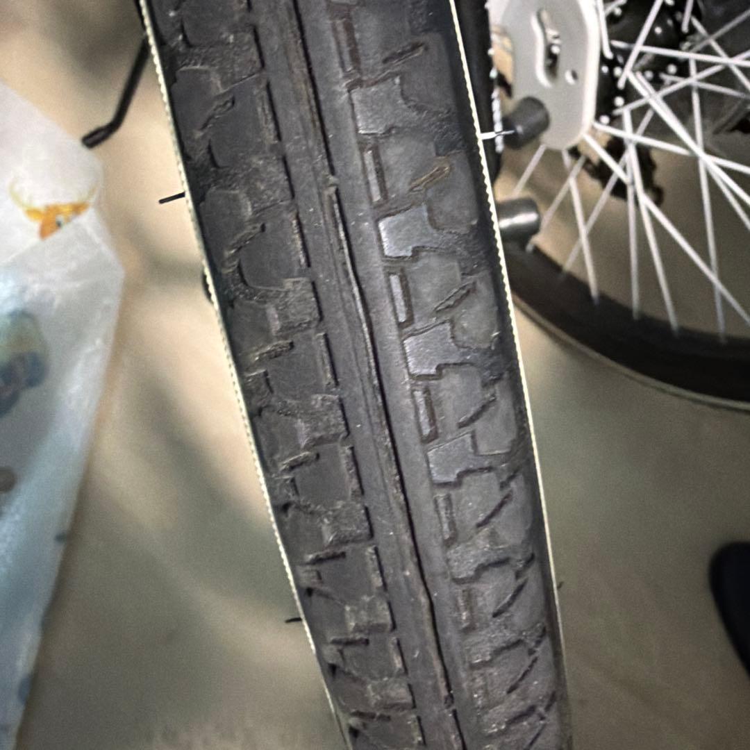 ヴァクセン 20型 折りたたみ自転車 ヴァイス（ホワイト/6段変速）