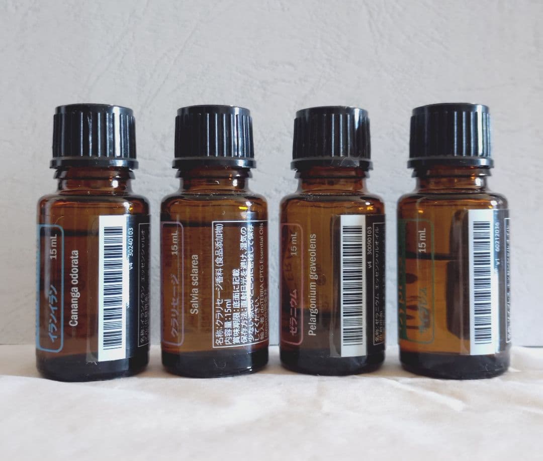 doTERRA ホルモン系オイルセット 15ml(イランイラン、クラリセージ等)