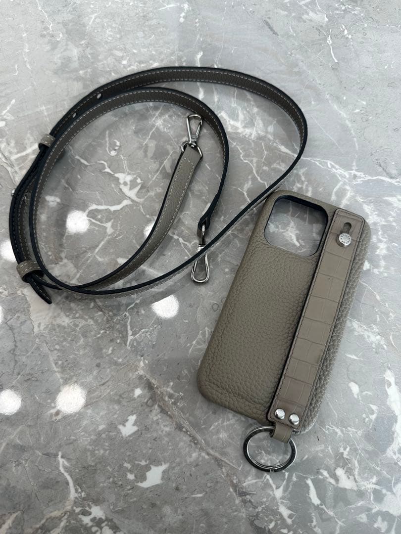 BONAVENTURA iPhone 14 Pro ケース ストラップ付き