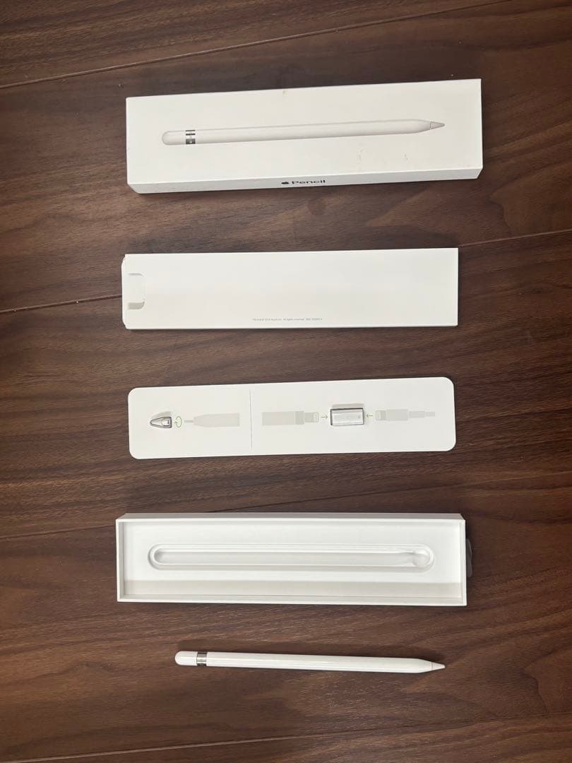 【美品】iPad 第7世代 32GB Wi-Fi ＋ Apple Pencil