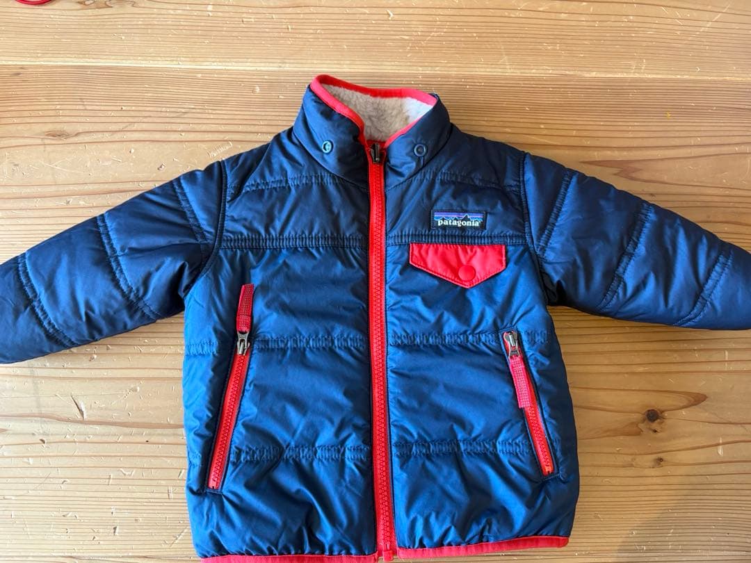 Patagonia フード付きアウター