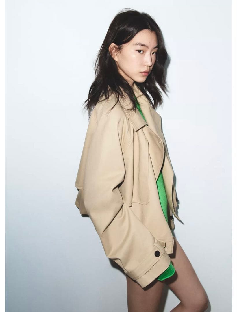 く*ん様 タグ付き新品★ZARAのショートバルーントレンチコート★Mサイズ★コム