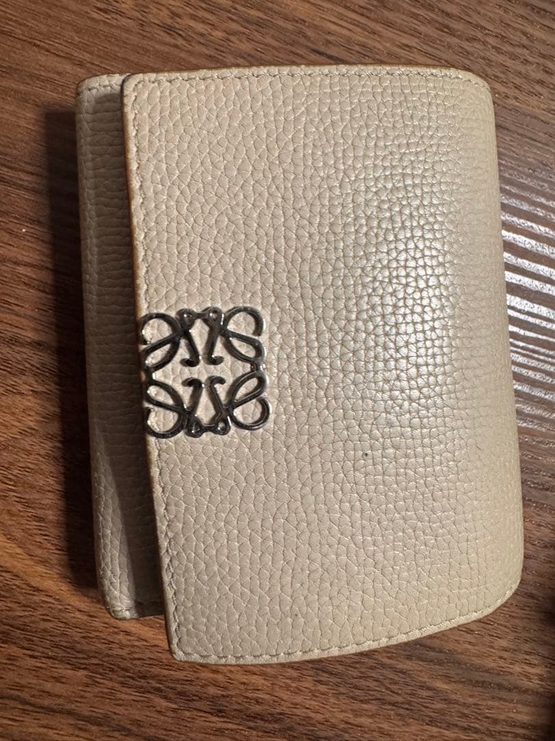 LOEWE ベージュ　財布Wallet