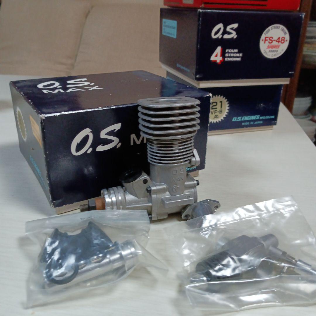 O.S. MAX 21RF-Bと 付属品