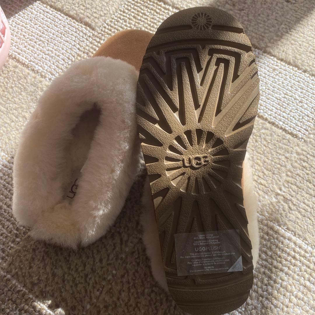 UGG ムートンブーツ　スリッポン　ブラウン