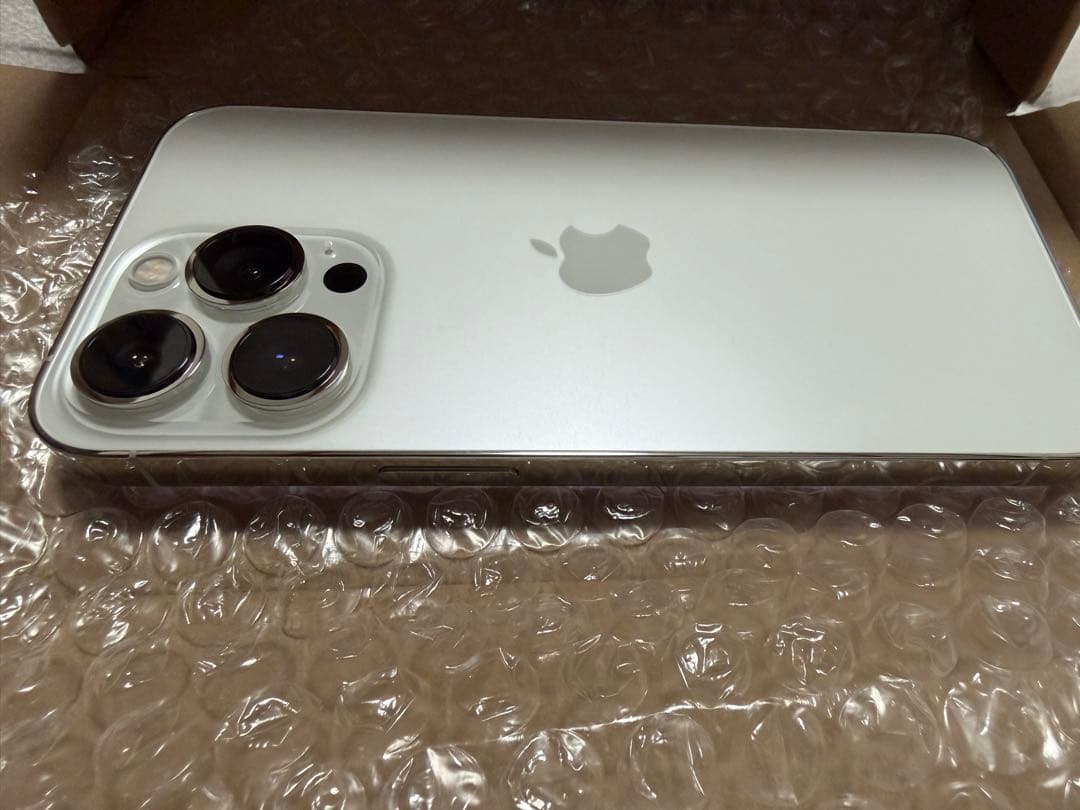 新品iPhone 13 Pro 128G バッテリー100%