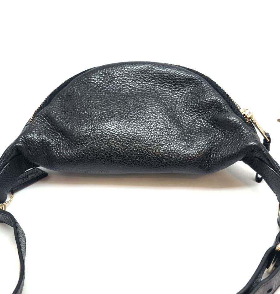 COACH 　コーチ　ボディバッグ　ブラック