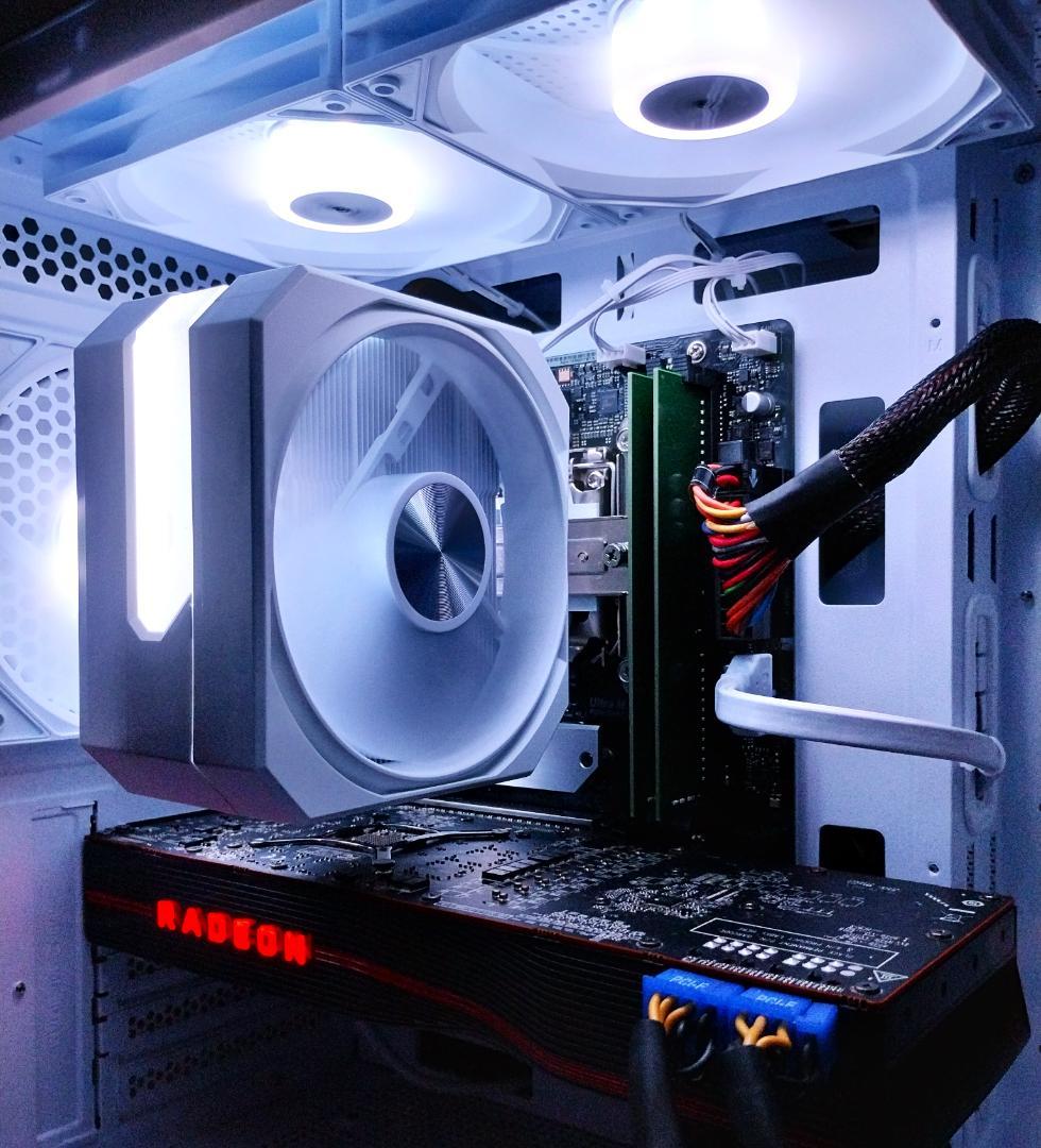 ゲーミングPC/Core i7 10700/RX5700XT/メモリ16GB