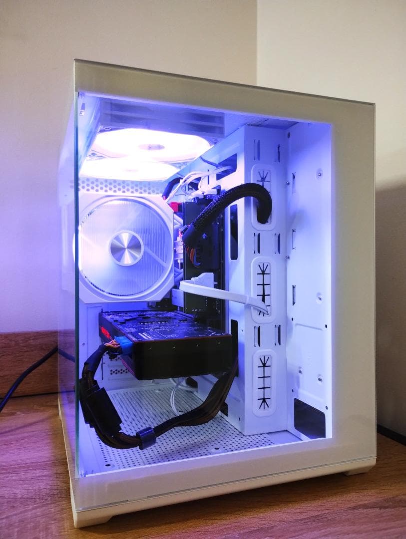 ゲーミングPC/Core i7 10700/RX5700XT/メモリ16GB