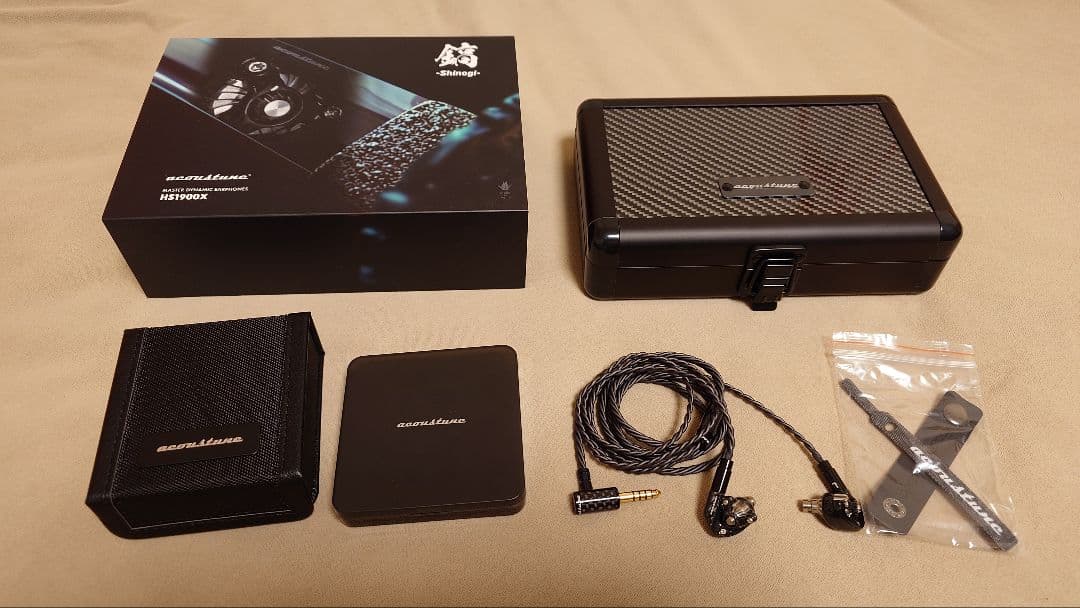 acoustune HS1900X 鎬 【有線イヤホン】
