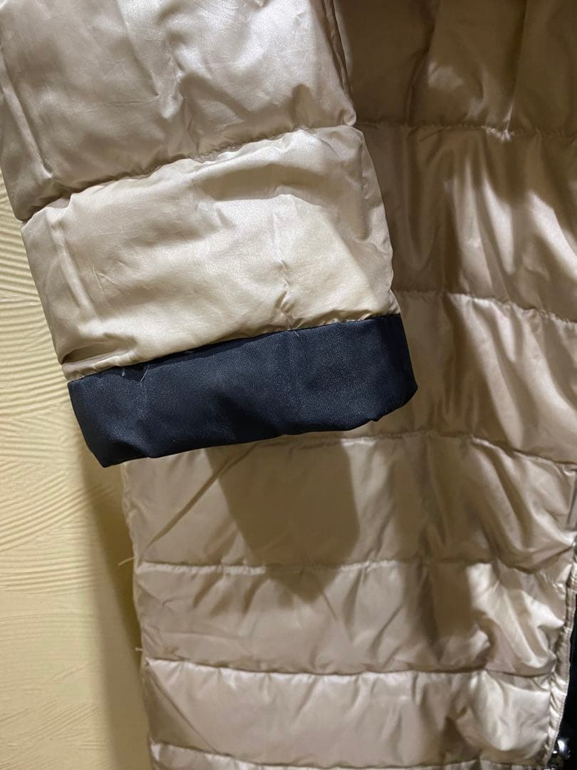 Weekend MaxMara リバーシブルダウンロングコート（ベージュ／黒）