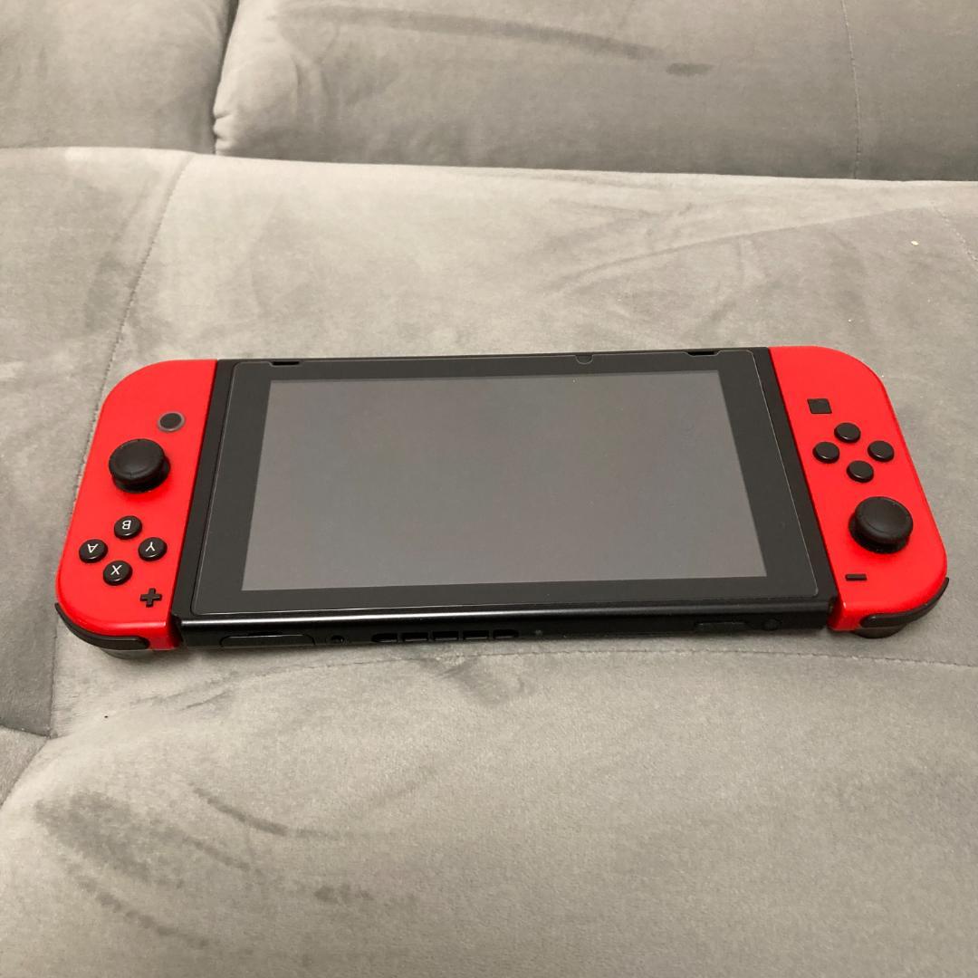 Nintendo Switch マリオレッド【ケース付き】