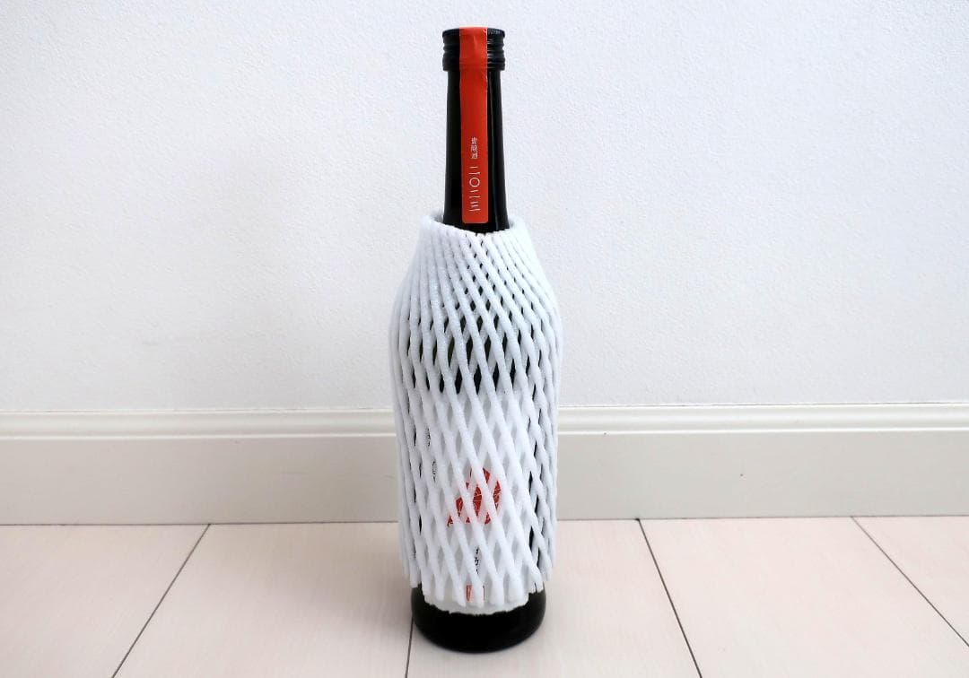 配*オ様 (新品) 新政酒造 陽乃鳥 ヒノトリ 純米酒仕込み貴釀酒 720ml