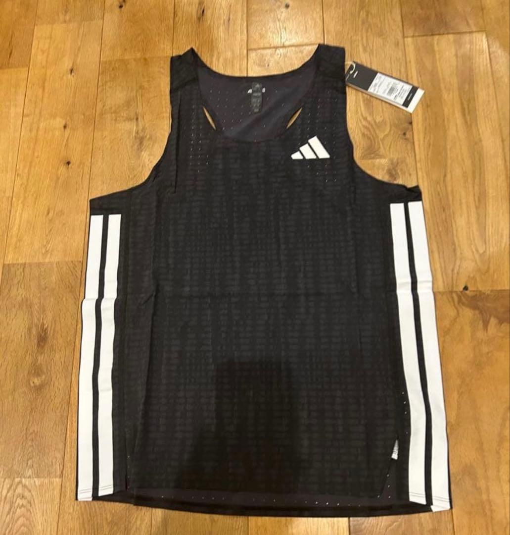 adidas ADIZERO ランニングシングレット