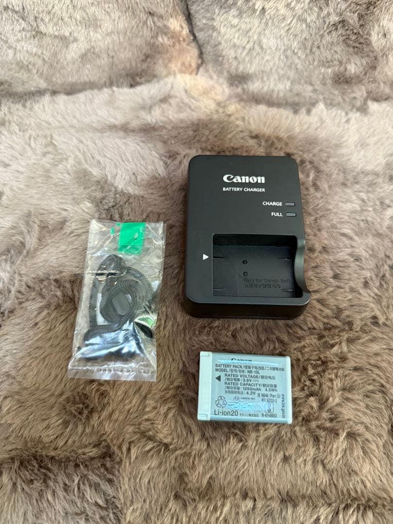 PowerShot SX740 HS ブラック