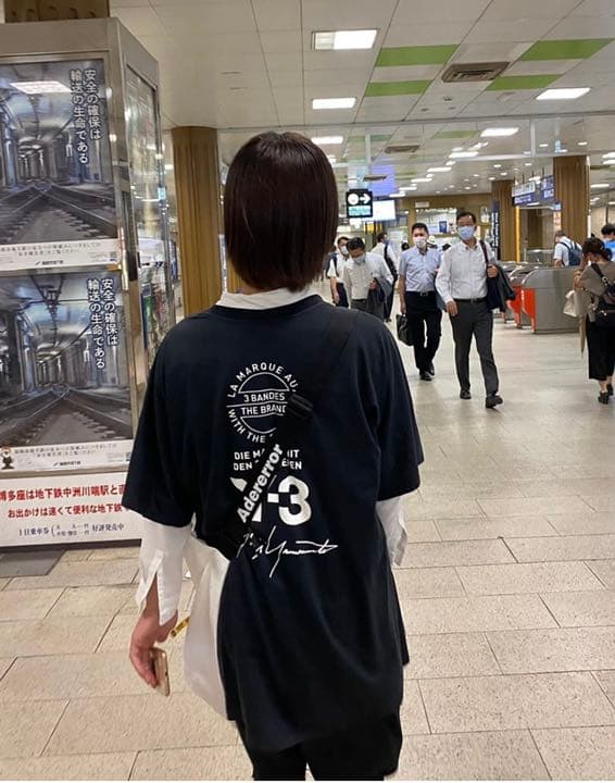 Y-3 15周年記念　バッグロゴTシャツ　youji yamaoto