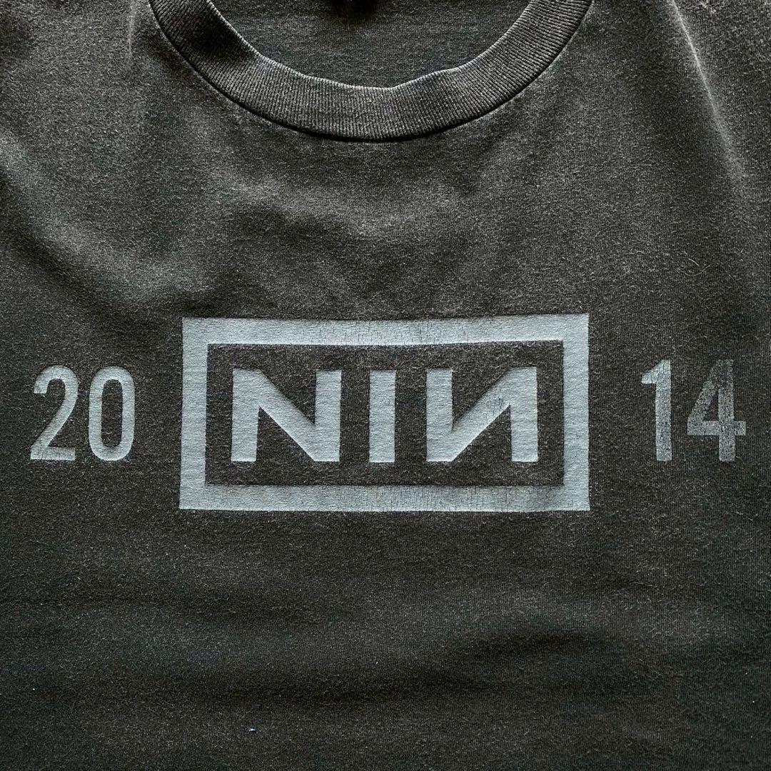 トップス Nine Inch Nails Band T-shirt