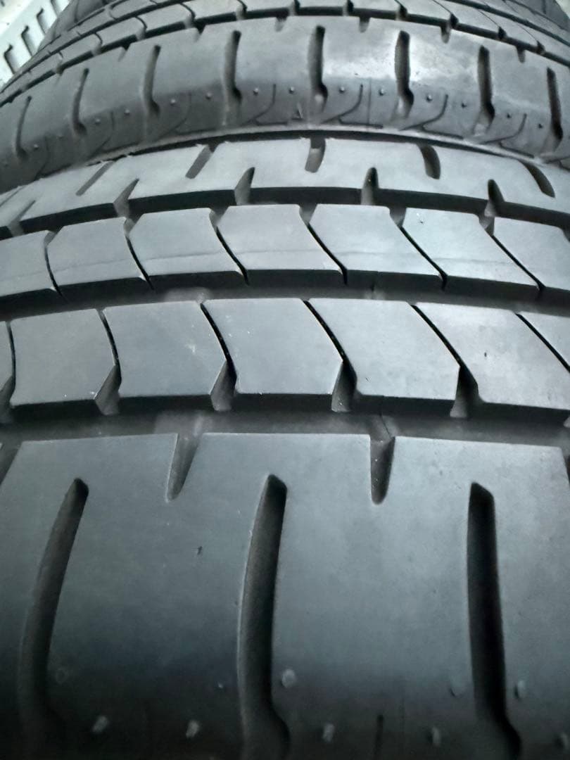 ブリヂストンサマータイヤ185／55R15 82V