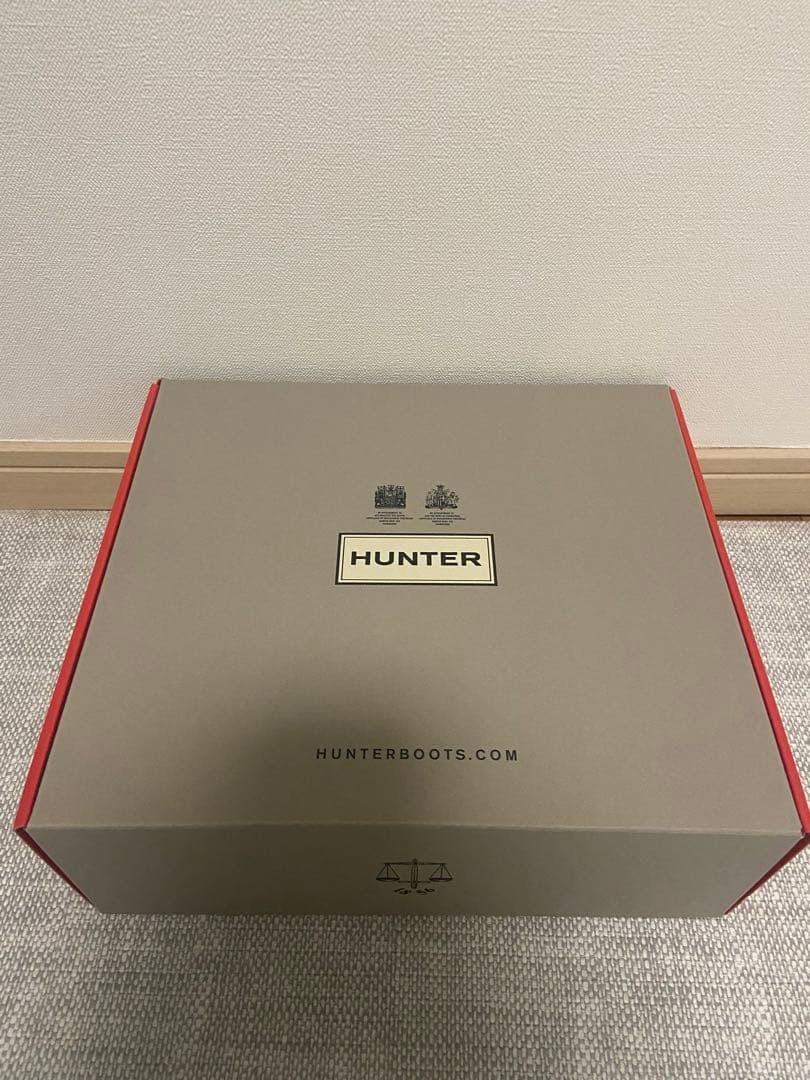 【HUNTER】新品 リファインドチェルシーブーツ　ネイビー