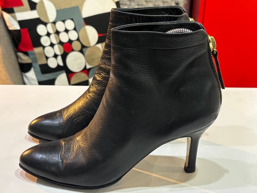 【PELLICO】バックジップ ショートブーツ 黒 37