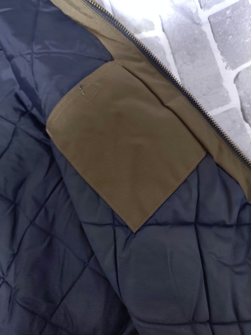 ち*ん様 【Carhartt】【Lサイズ】【カーキ】【アクティブジャケット】20