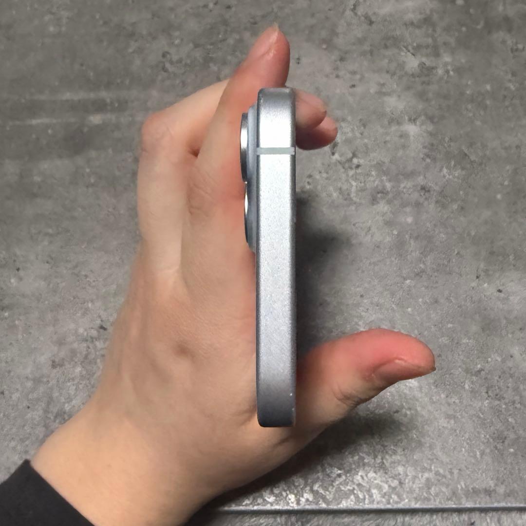Apple iPhone 15 128GB ブルー