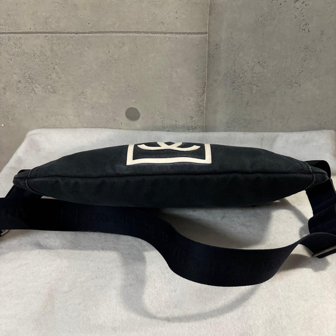 ［美品］シャネル　スポーツライン　ウエストポーチ　デカココ　ネイビー　キャンバス